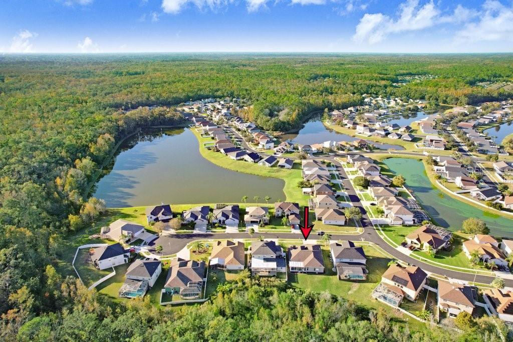 Image 33 of 42 For 4616 Roslyn Court