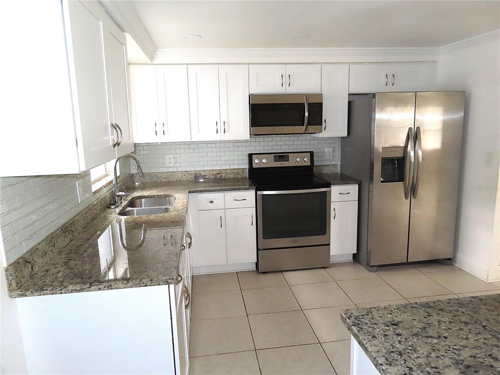 Image 12 of 34 For 3908 Beechwood Boulevard