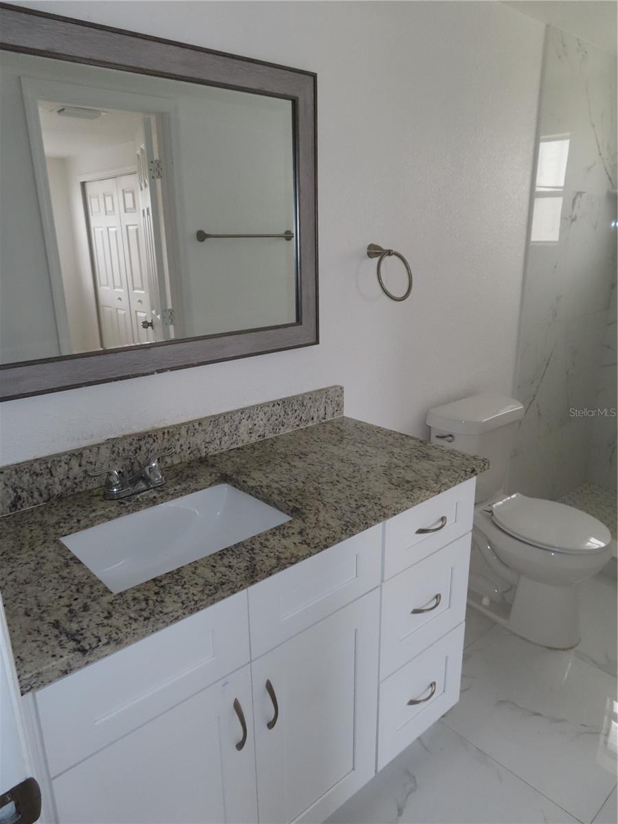 Image 18 of 34 For 3908 Beechwood Boulevard