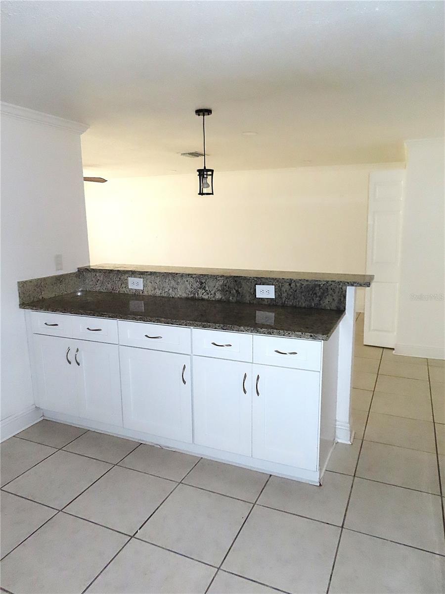 Image 8 of 34 For 3908 Beechwood Boulevard