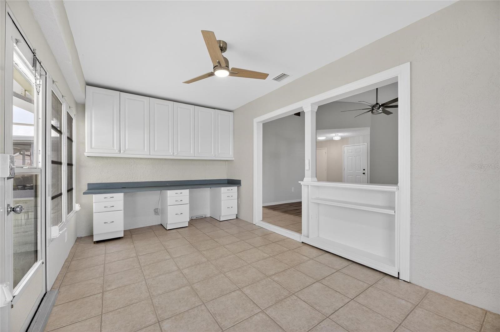 Image 19 of 50 For 2007 W Del Webb Boulevard