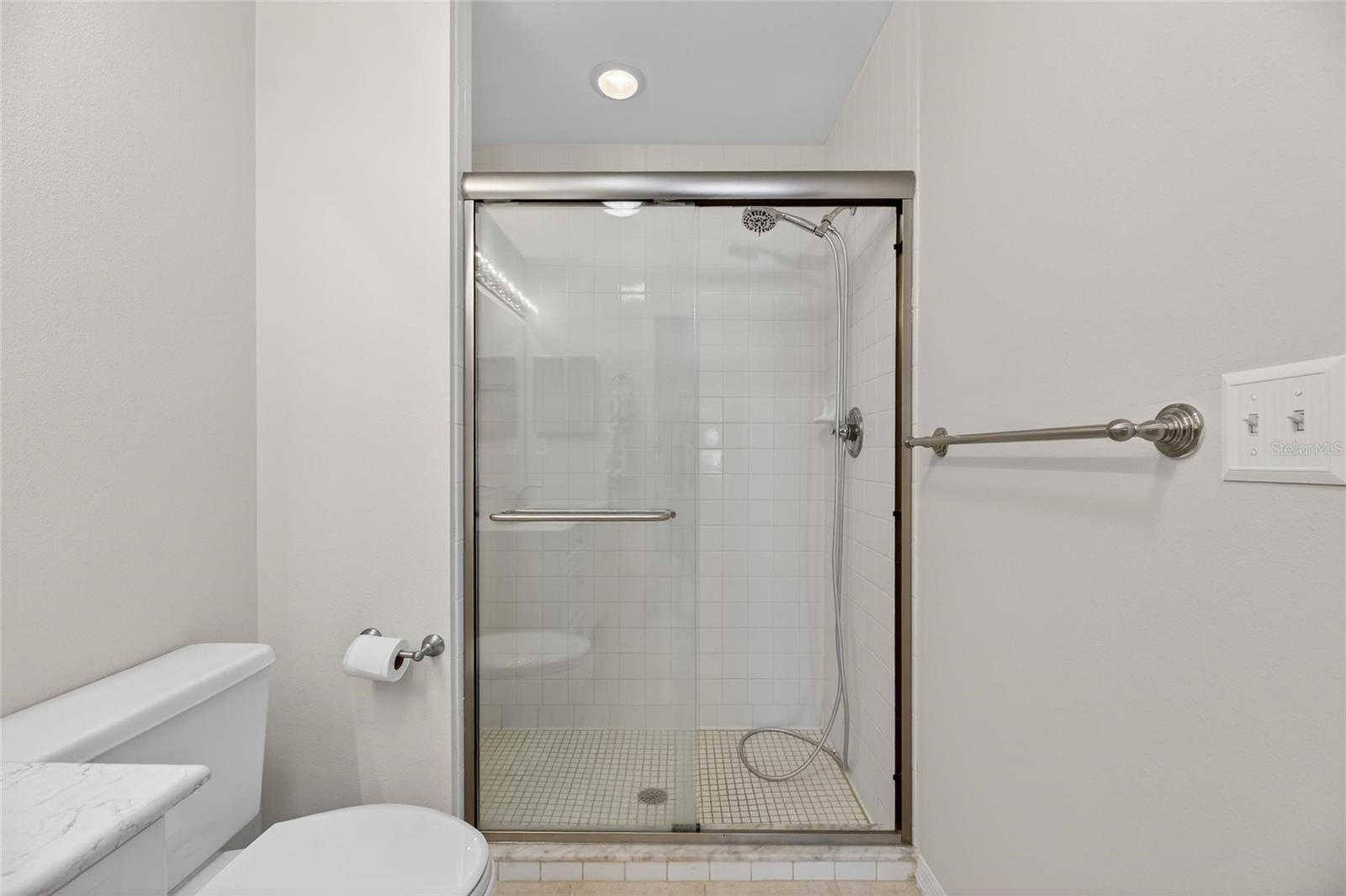 Image 37 of 50 For 2007 W Del Webb Boulevard