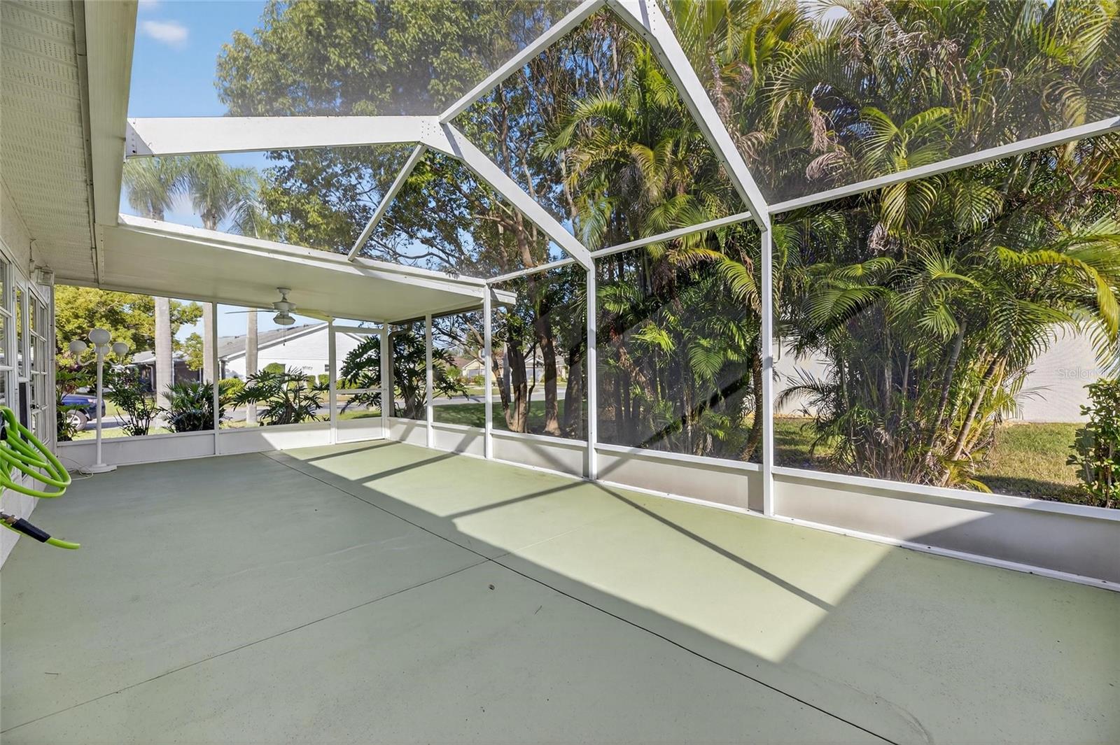 Image 43 of 50 For 2007 W Del Webb Boulevard