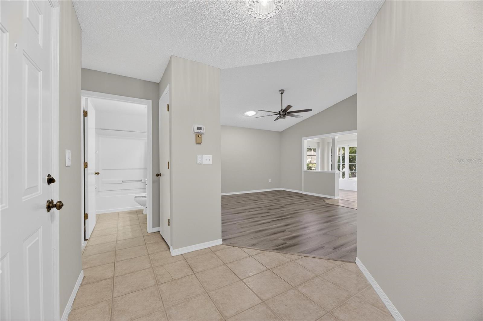 Image 8 of 50 For 2007 W Del Webb Boulevard