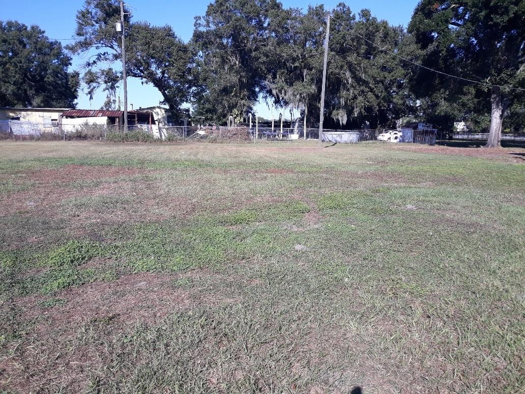 Listing photo id 16 for 3403 County Line Road