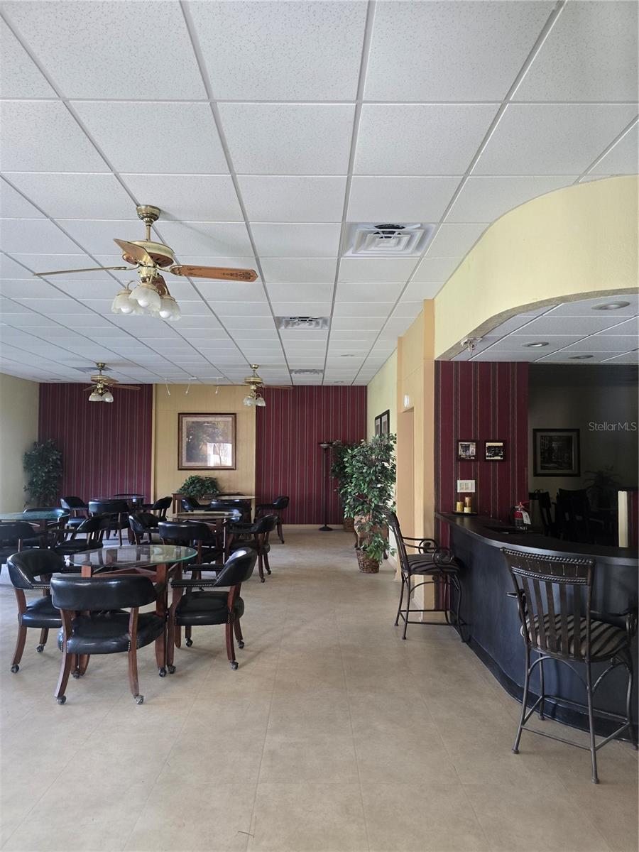 Image 17 of 18 For 712 Oakgrove Drive 230