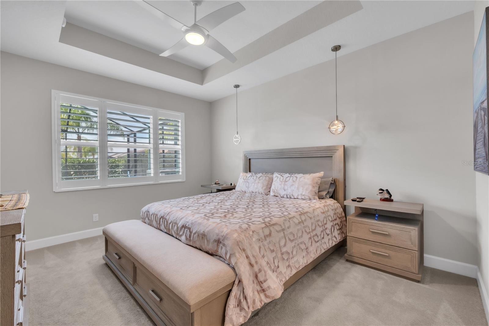 Listing photo id 14 for 4878 Avila Lakes Drive