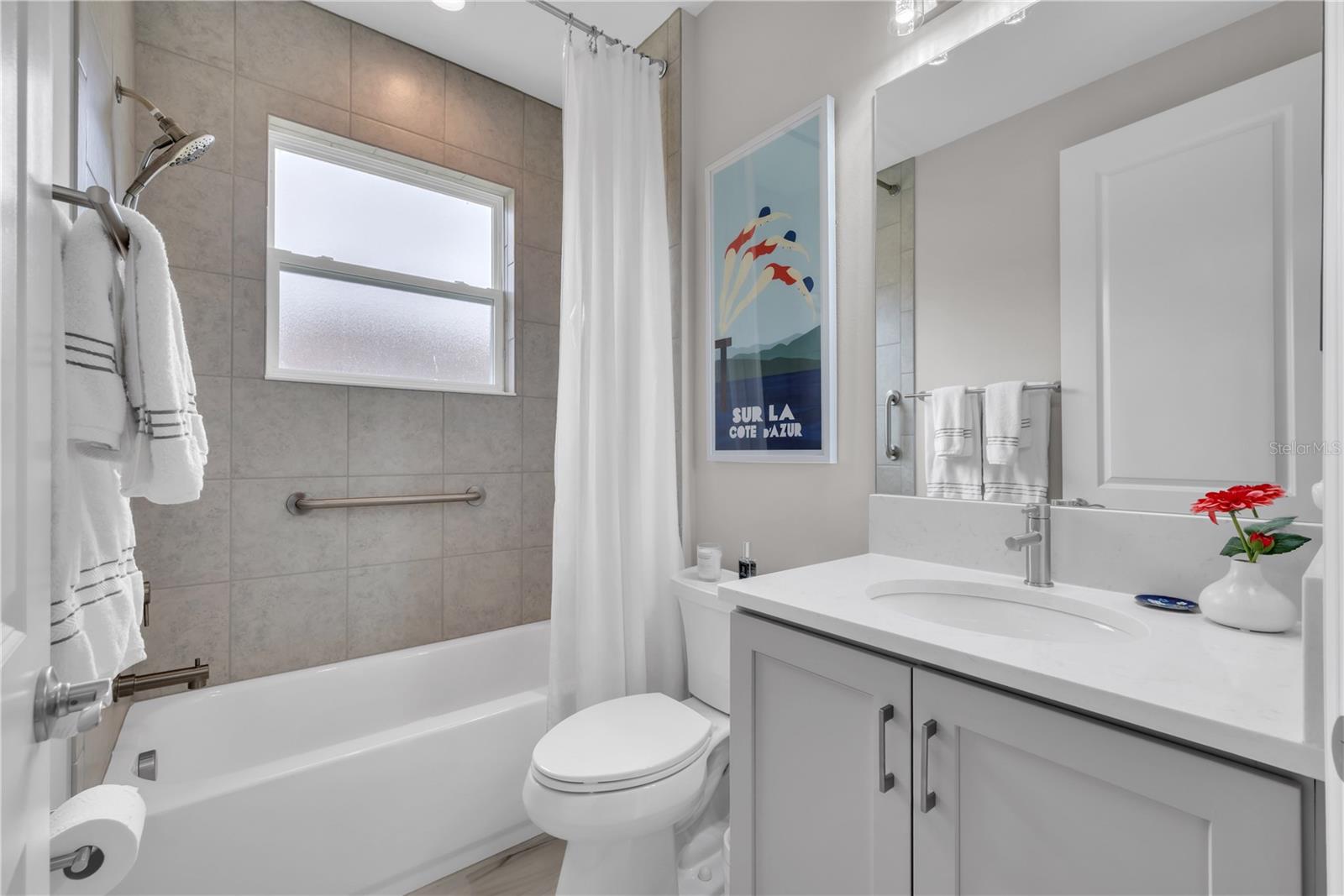 Listing photo id 21 for 4878 Avila Lakes Drive