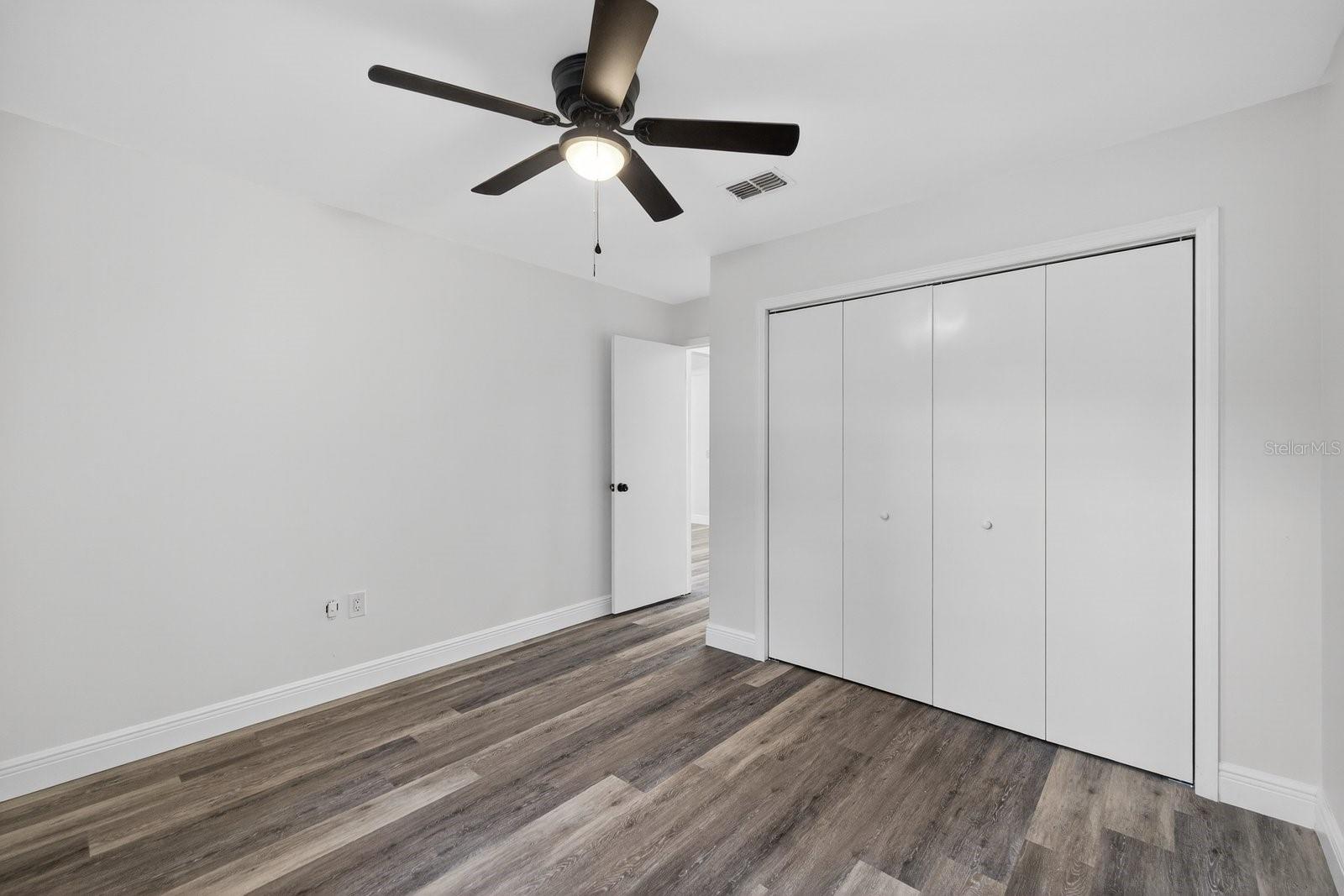 Image 23 of 38 For 7822 Bahama Avenue