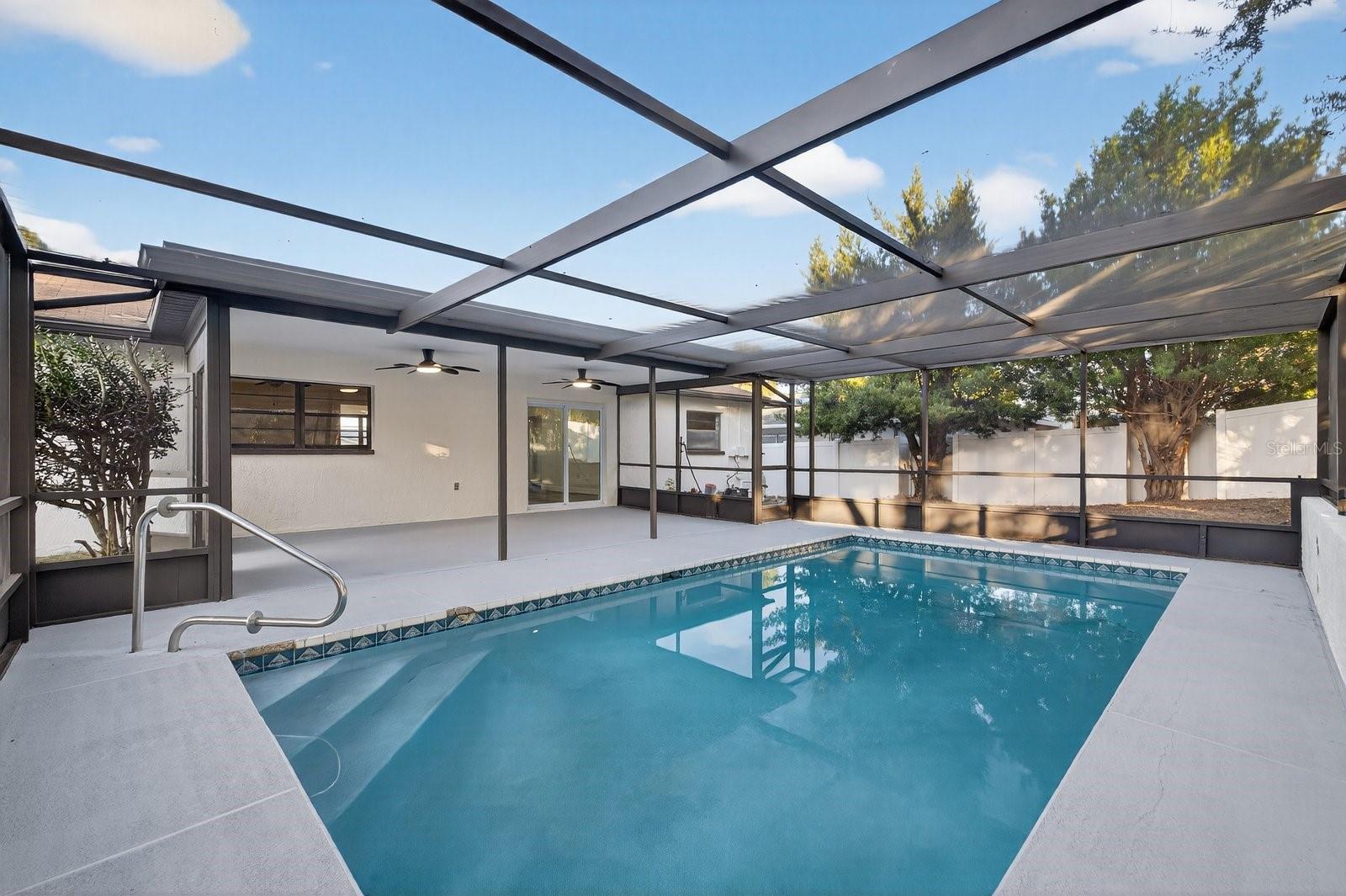 Image 35 of 38 For 7822 Bahama Avenue