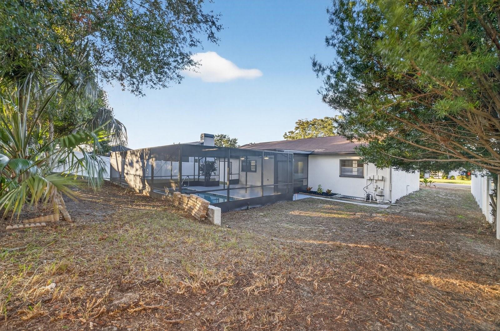 Image 37 of 38 For 7822 Bahama Avenue