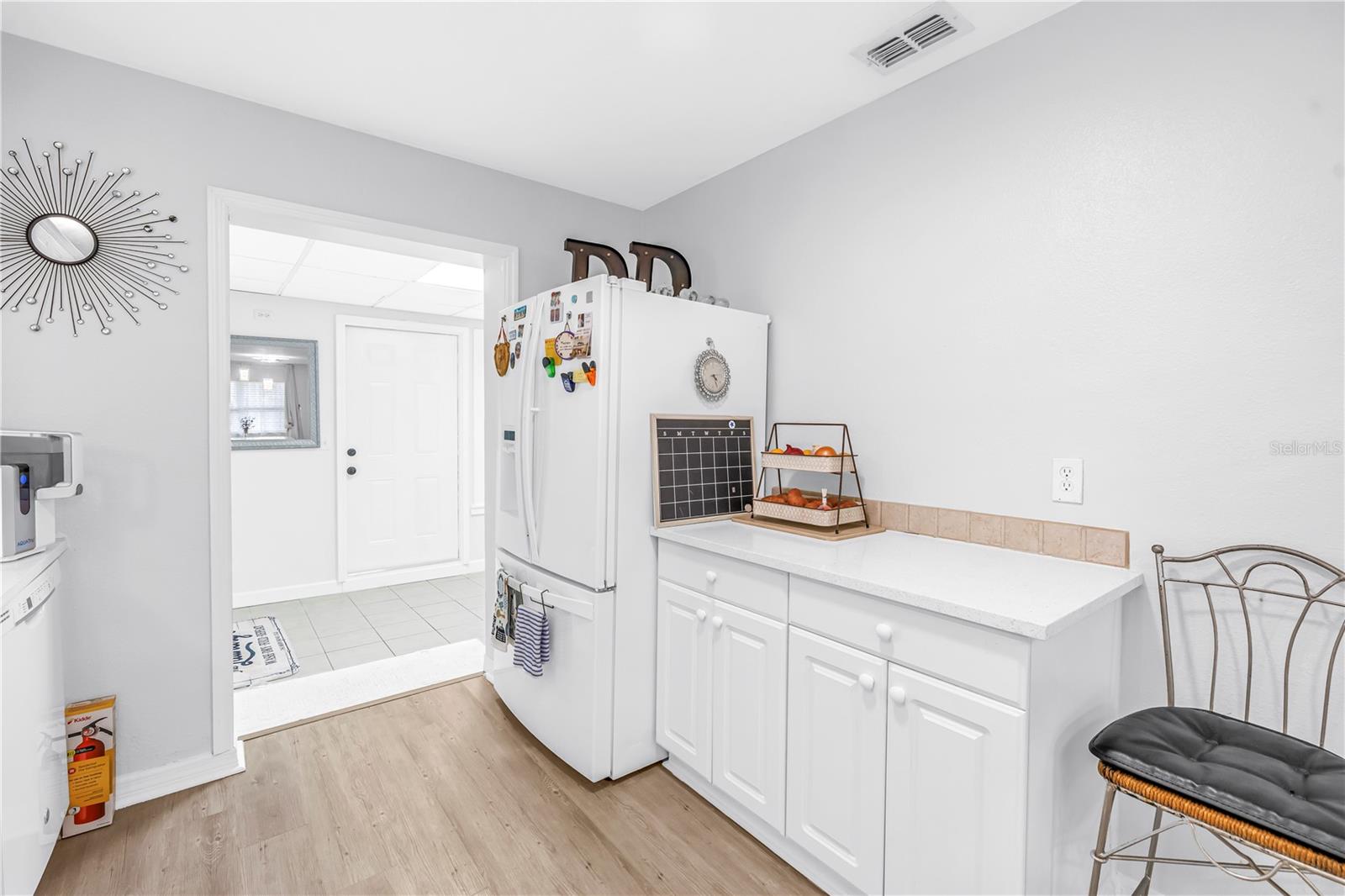 Image 5 of 33 For 3723 59th Street N 6