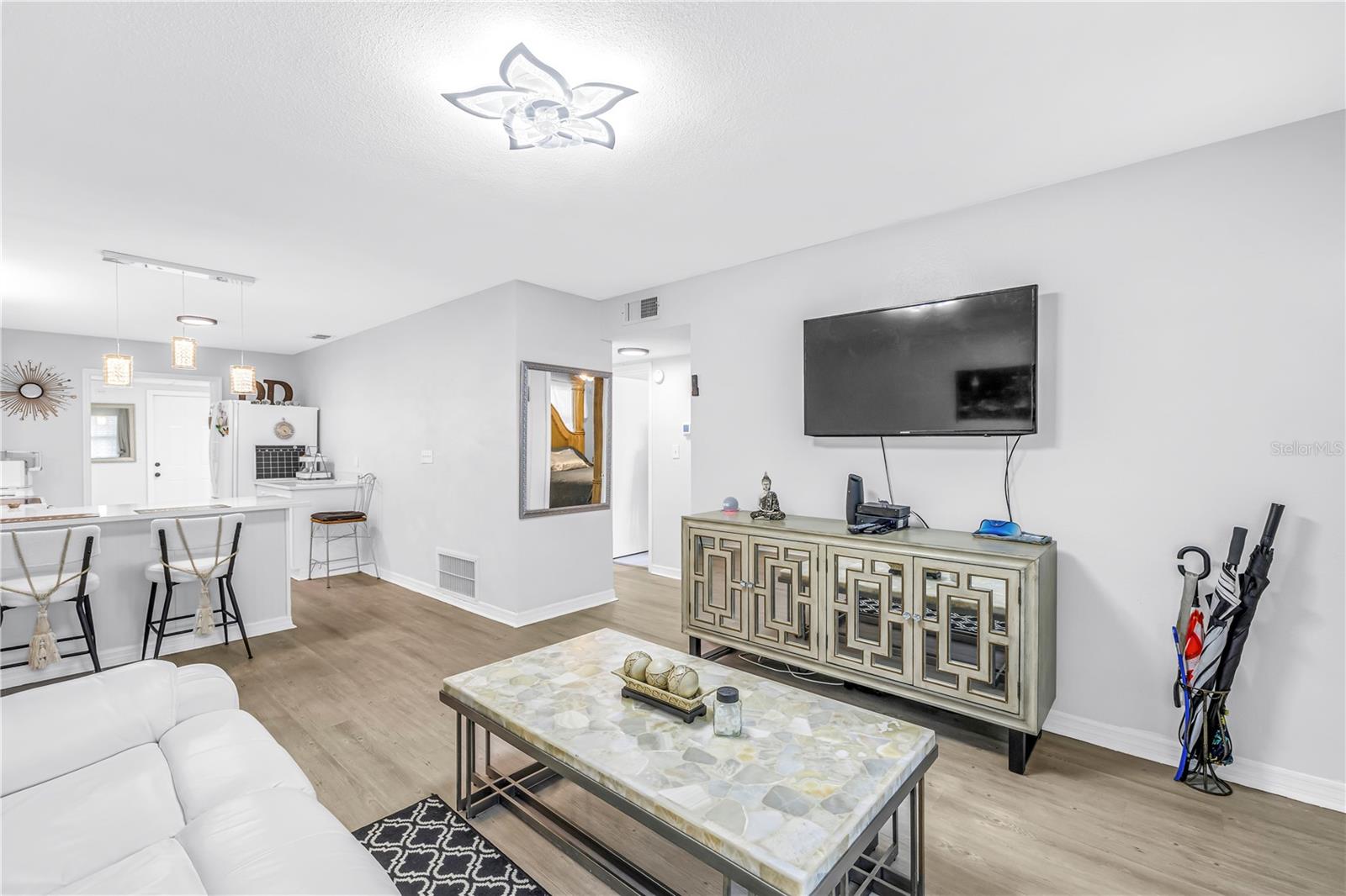 Image 9 of 33 For 3723 59th Street N 6