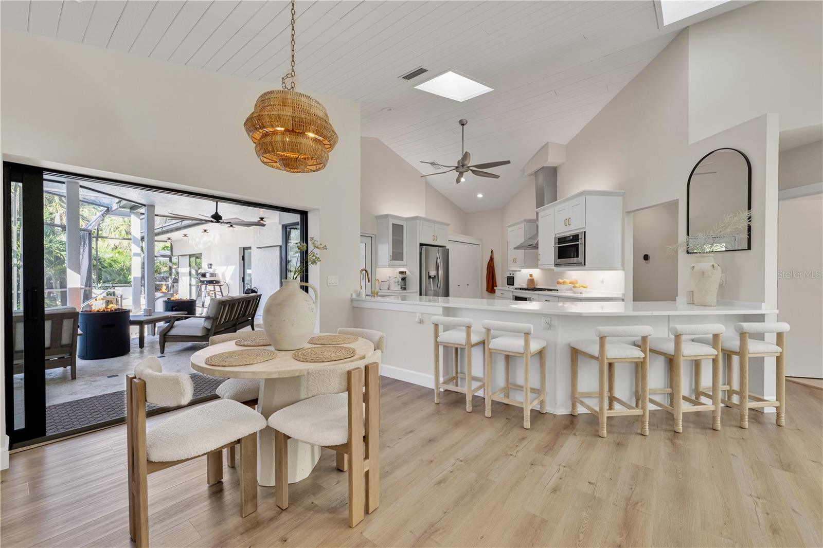 Image 14 of 60 For 5361 Siesta Ct