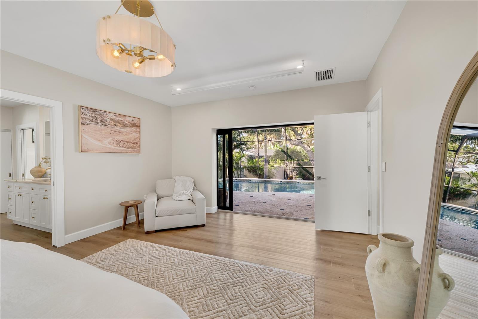 Image 22 of 60 For 5361 Siesta Ct