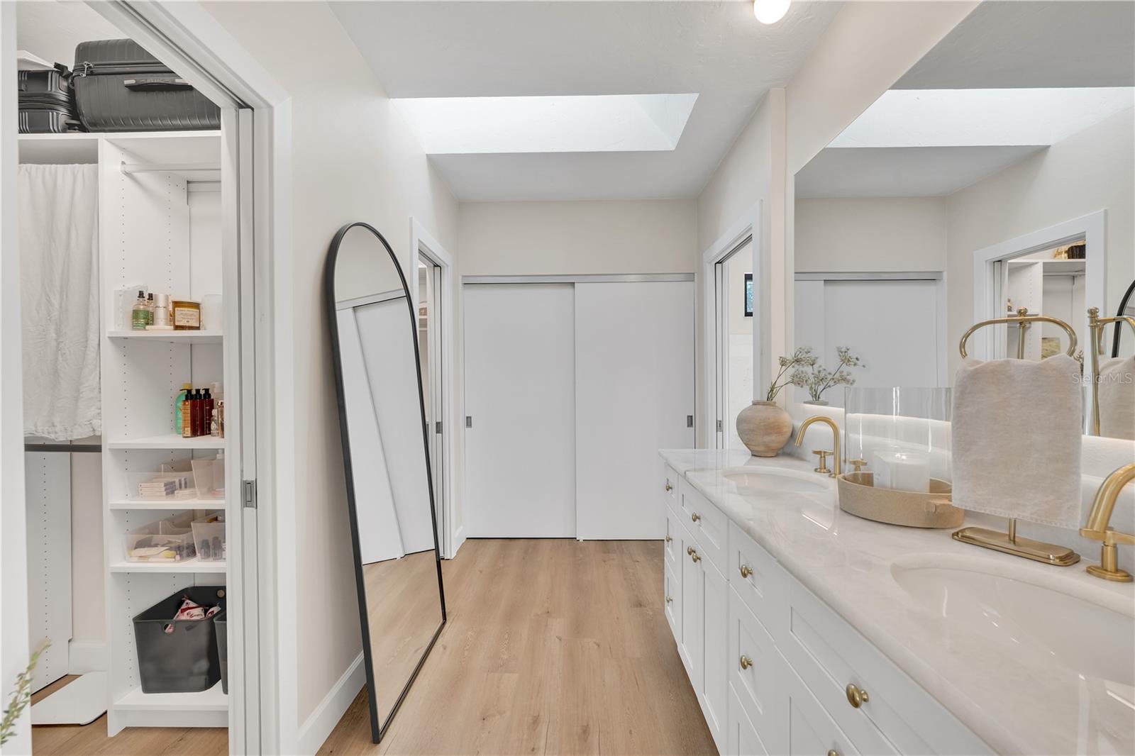 Image 24 of 60 For 5361 Siesta Ct