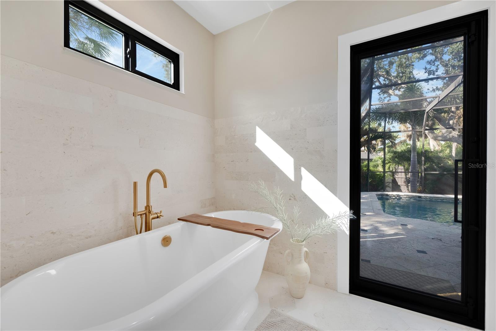 Image 27 of 60 For 5361 Siesta Ct