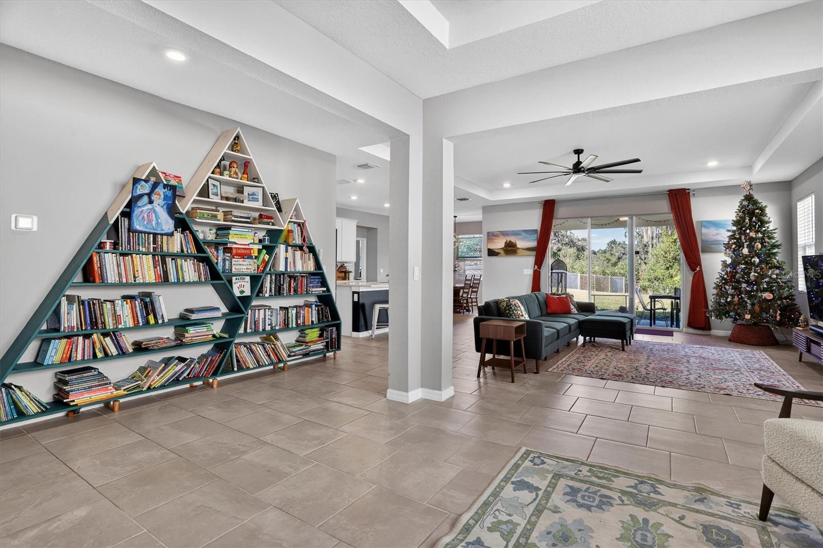 Image 7 of 41 For 33391 Colburn Creek Way