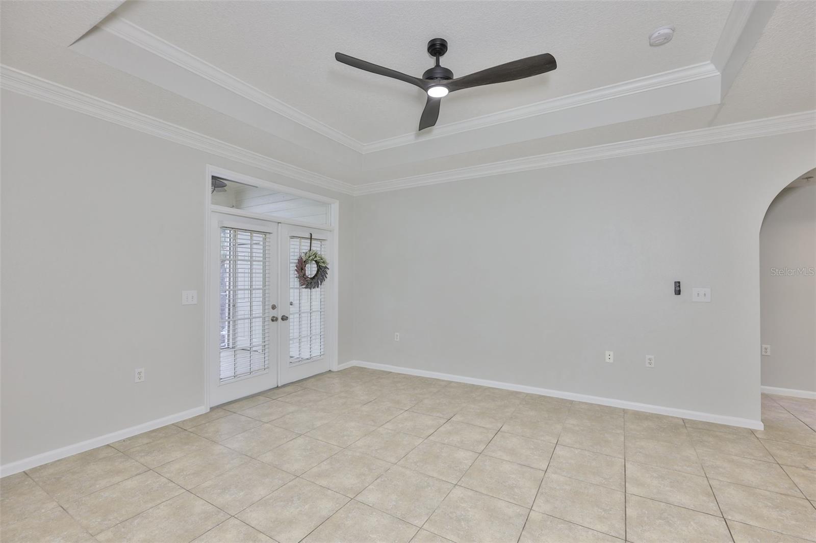 Image 17 of 54 For 2305 Bay Club Circle 2305