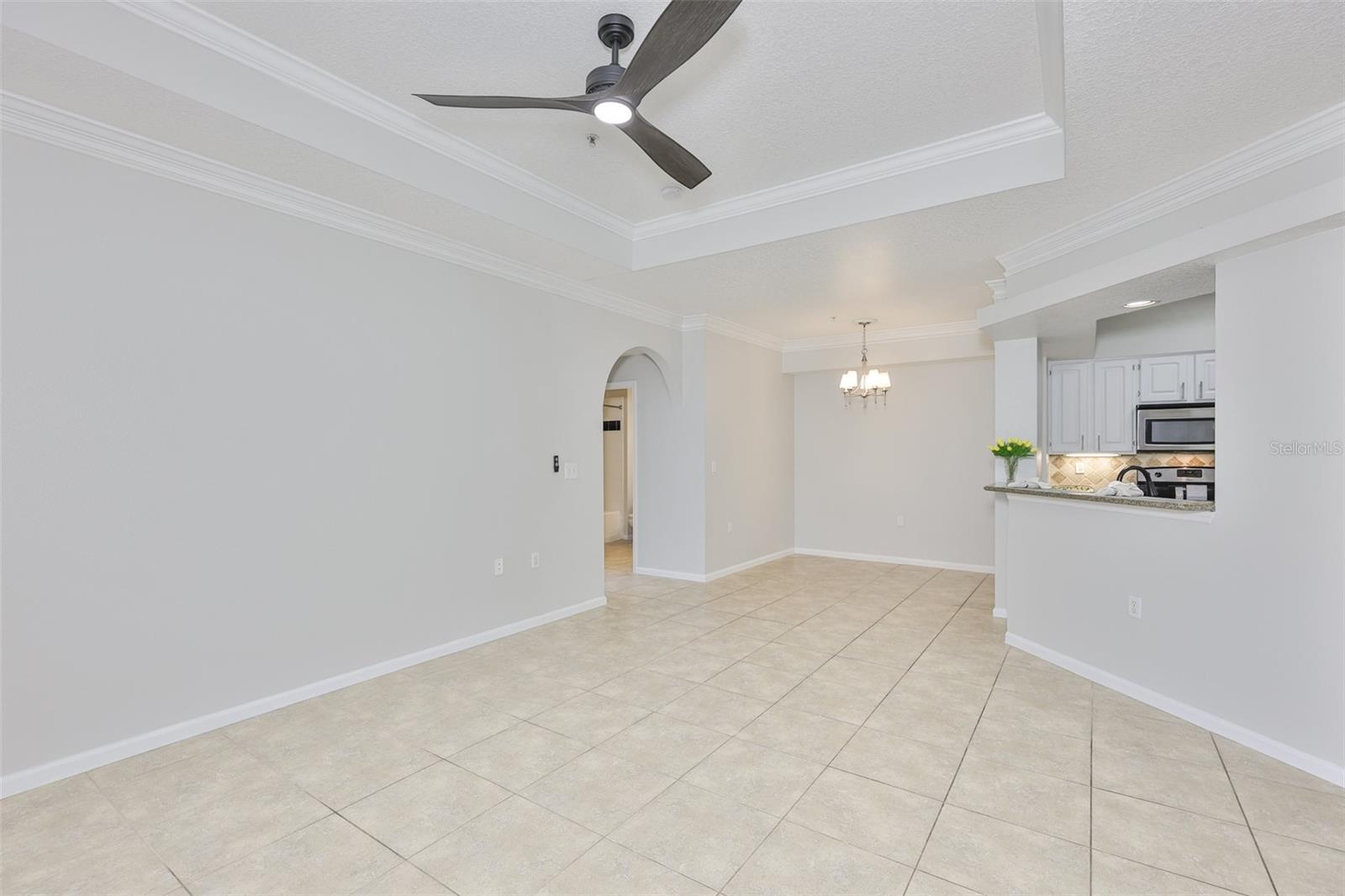 Image 18 of 54 For 2305 Bay Club Circle 2305