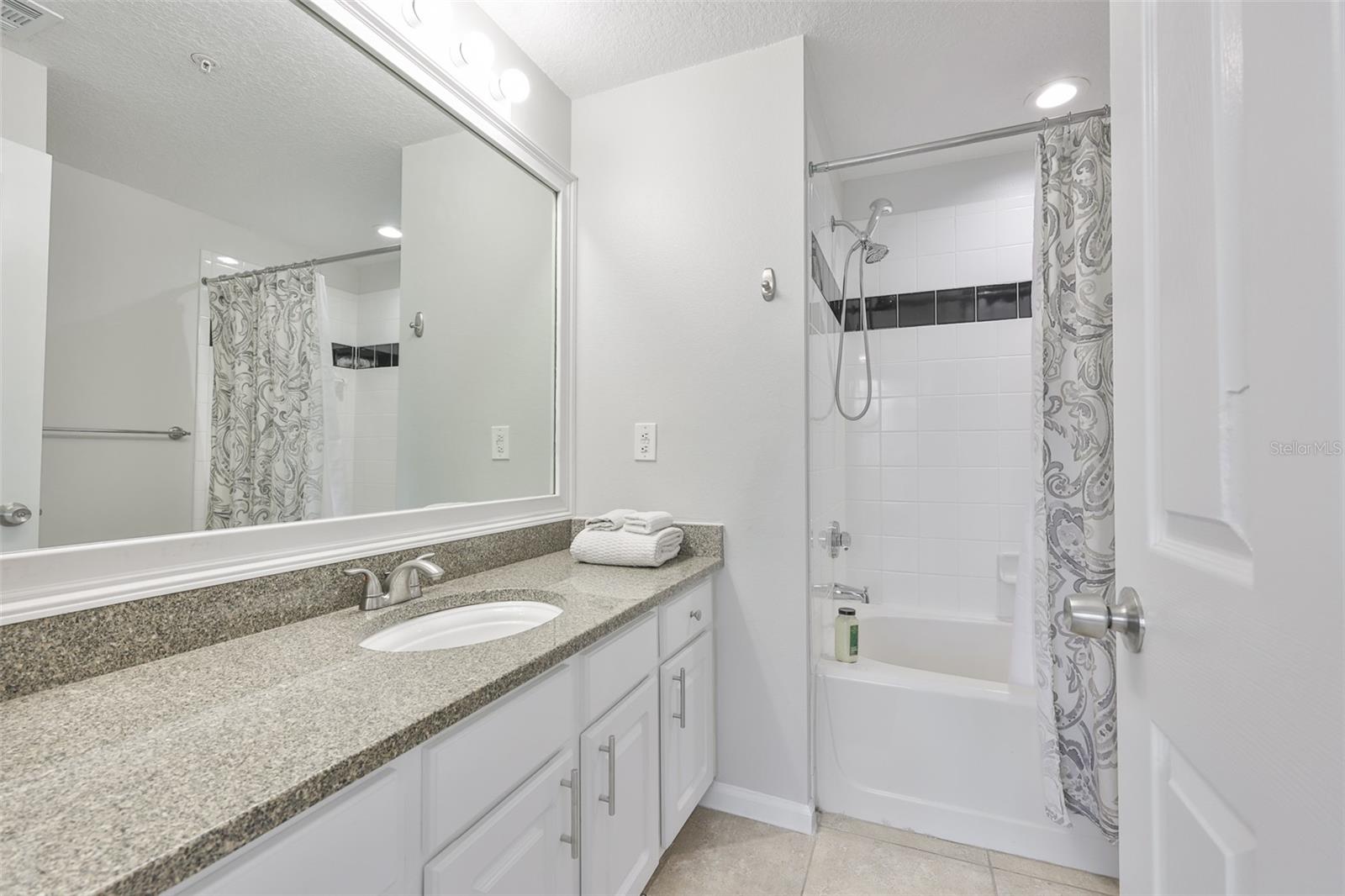 Image 23 of 54 For 2305 Bay Club Circle 2305