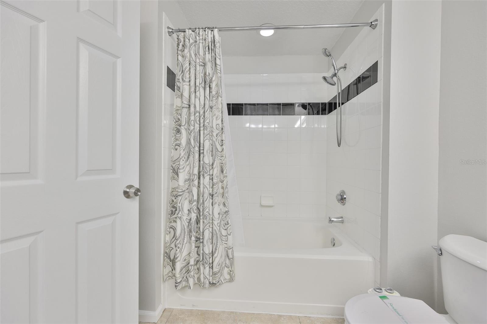 Image 29 of 54 For 2305 Bay Club Circle 2305