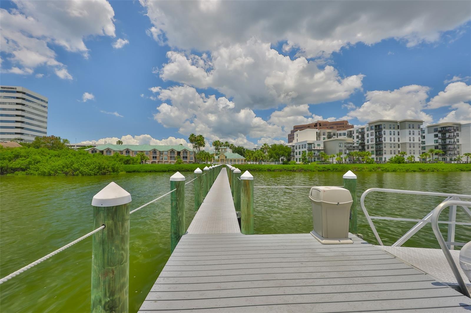 Image 36 of 54 For 2305 Bay Club Circle 2305