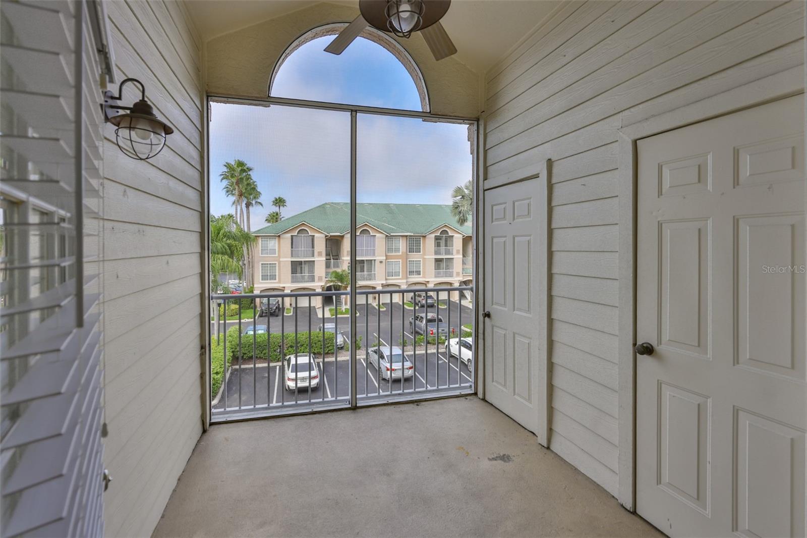 Image 42 of 54 For 2305 Bay Club Circle 2305