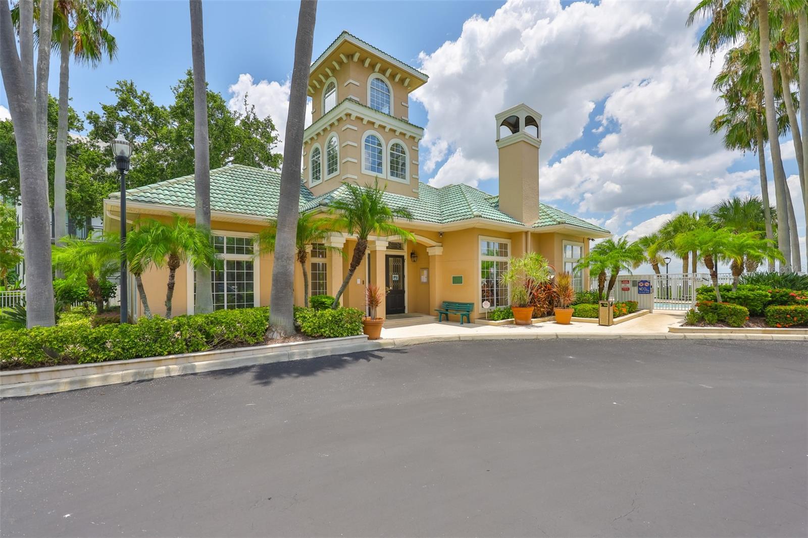 Image 44 of 54 For 2305 Bay Club Circle 2305