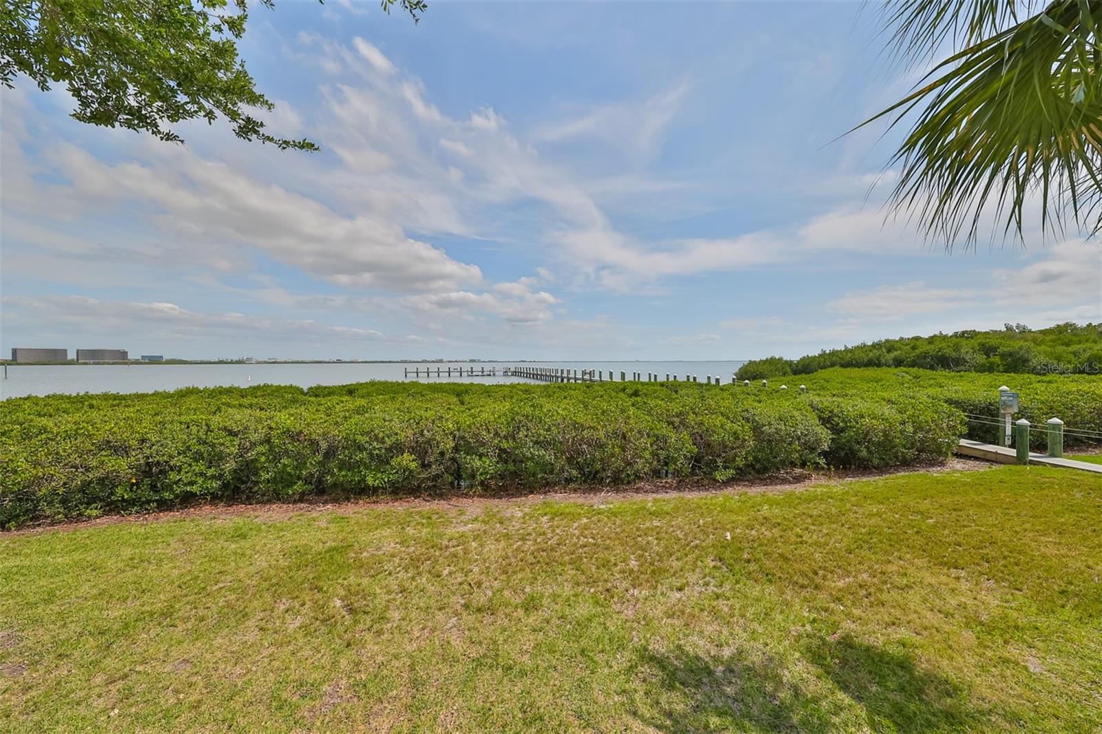 Image 48 of 54 For 2305 Bay Club Circle 2305