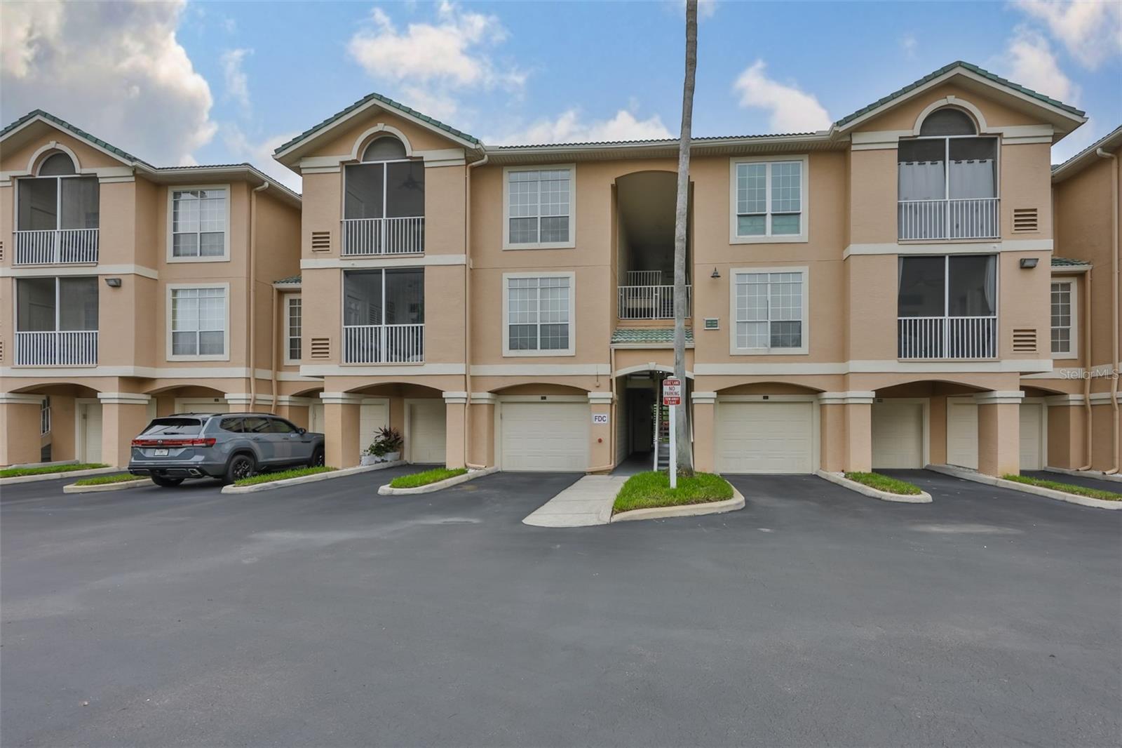 Image 50 of 54 For 2305 Bay Club Circle 2305