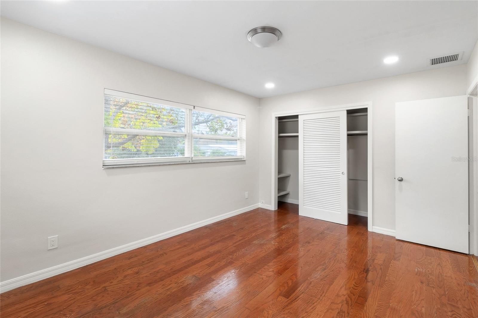 Image 15 of 45 For 1966 Sandra Drive