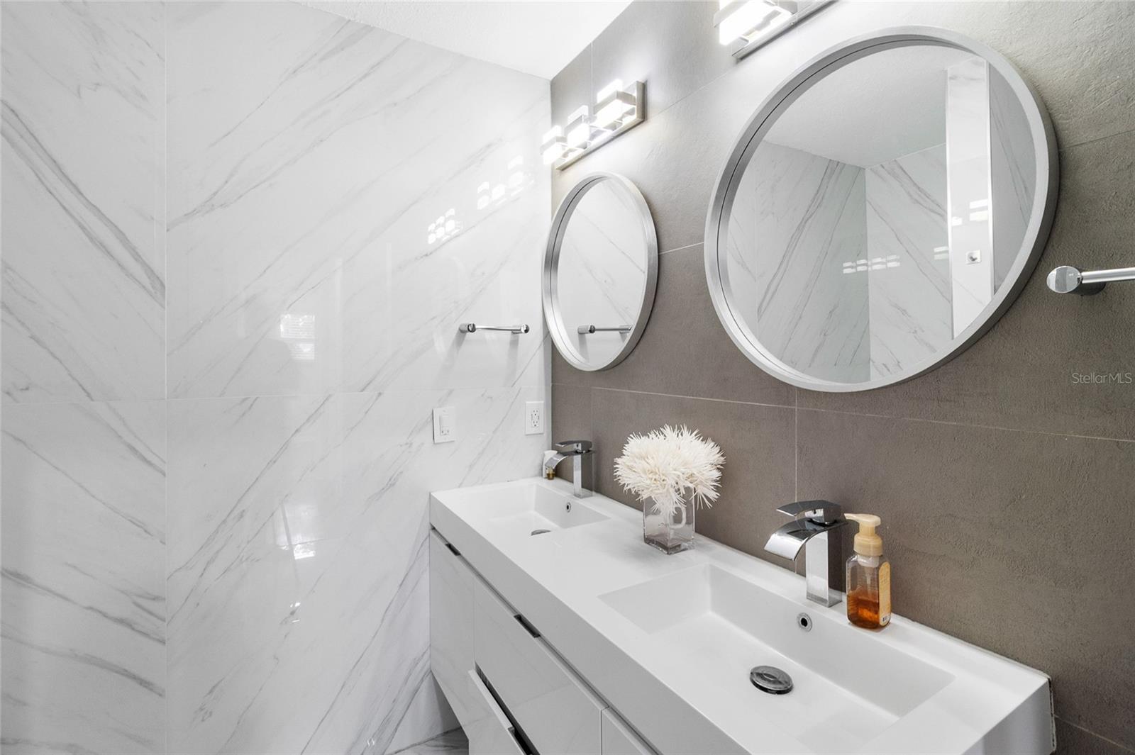 Image 18 of 45 For 1966 Sandra Drive