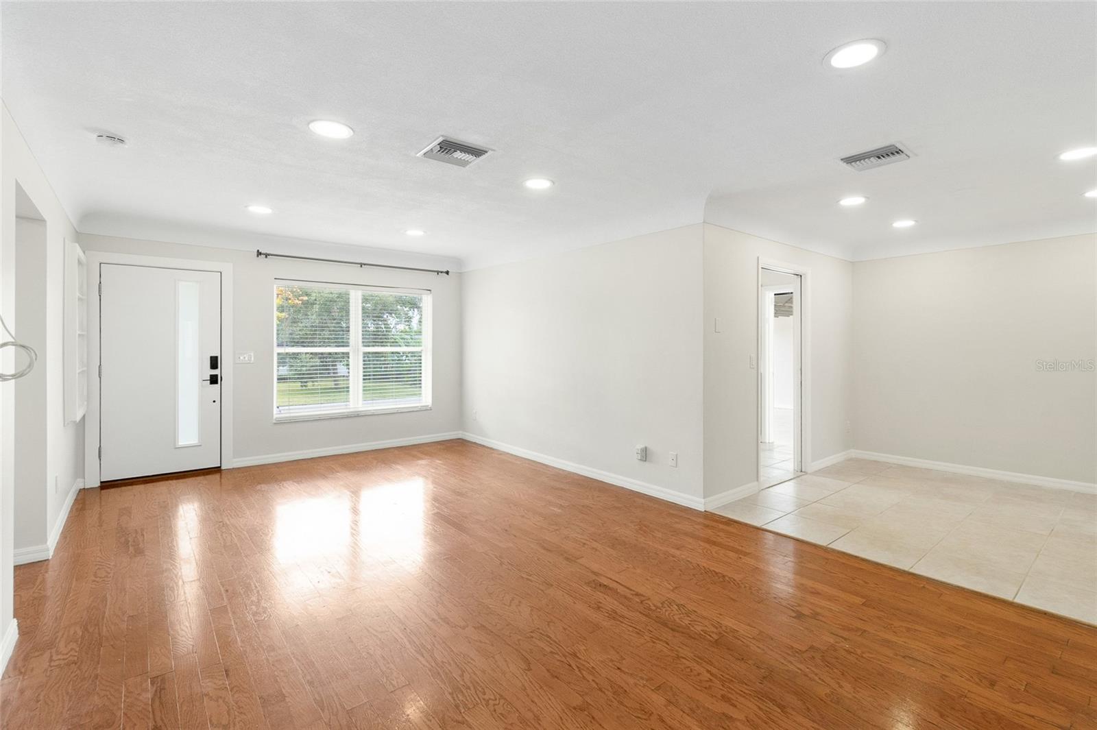 Image 9 of 45 For 1966 Sandra Drive