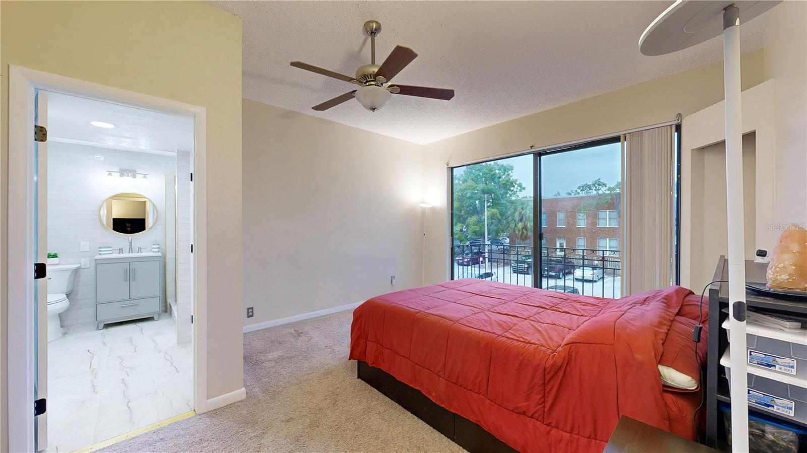 Image 16 of 28 For 2109 Bayshore Boulevard 205