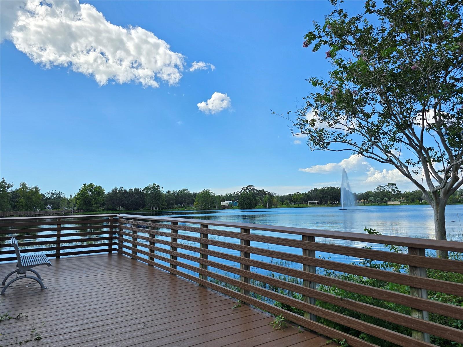 Image 33 of 48 For 912 Grand Central St