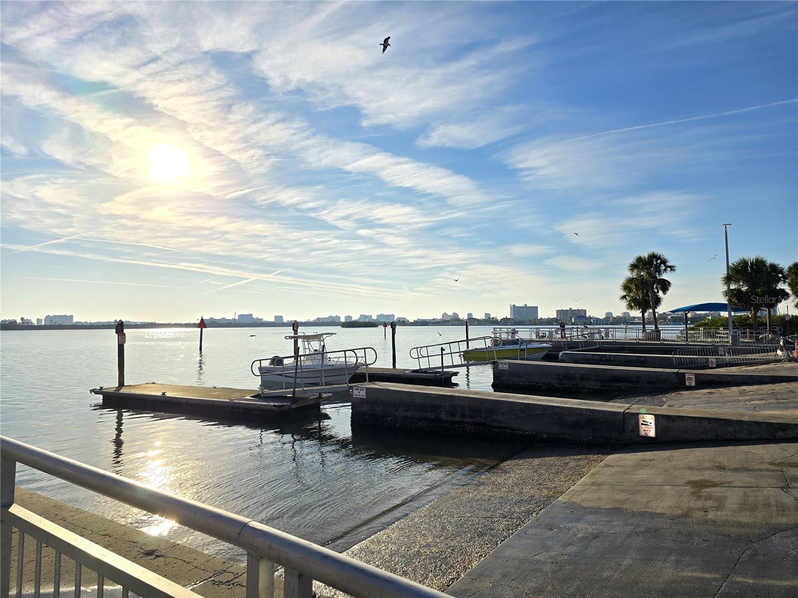 Image 38 of 48 For 912 Grand Central St