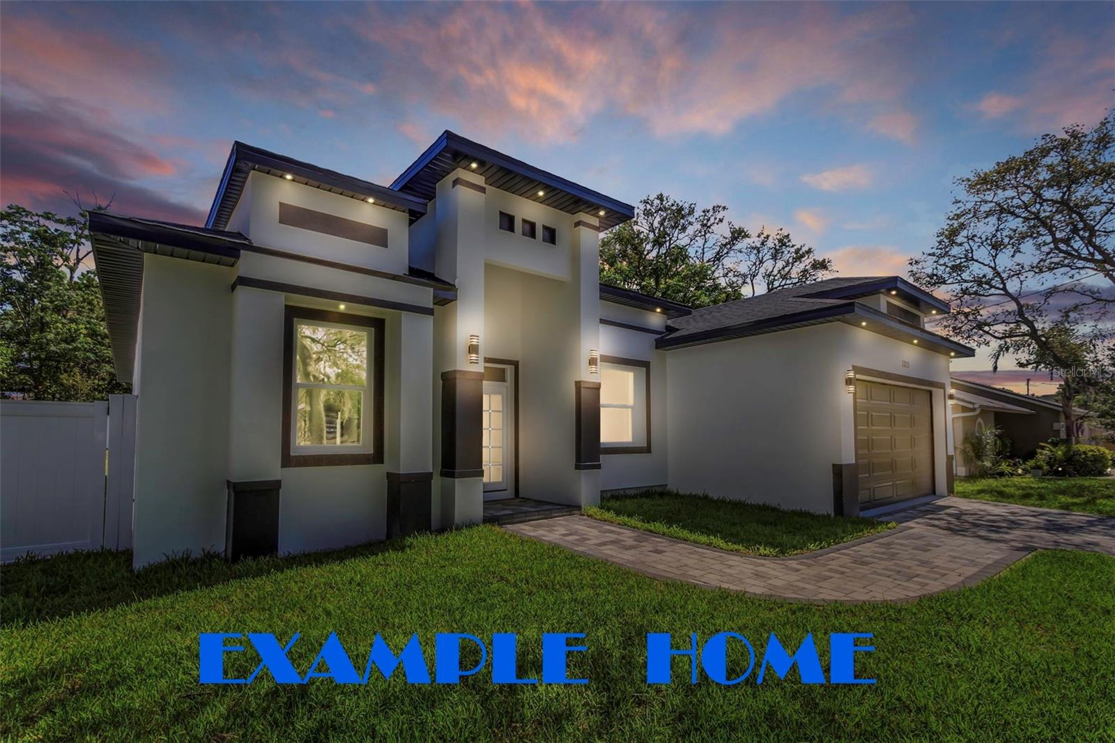 Image 4 of 48 For 912 Grand Central St