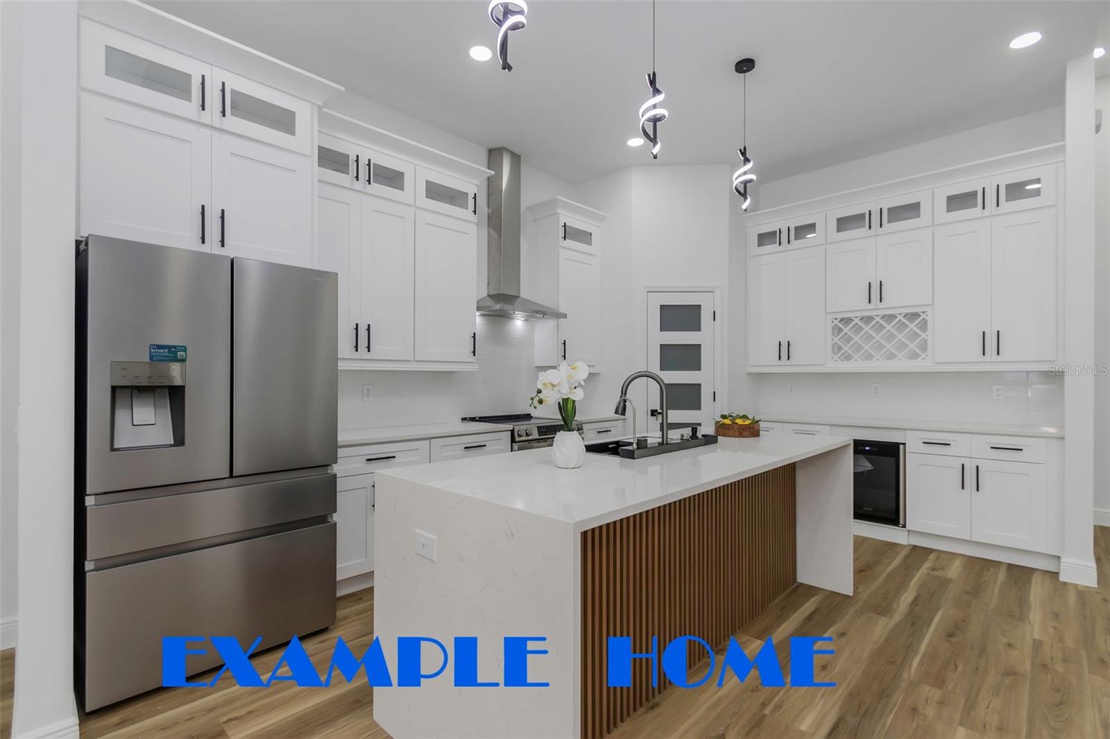 Image 9 of 48 For 912 Grand Central St