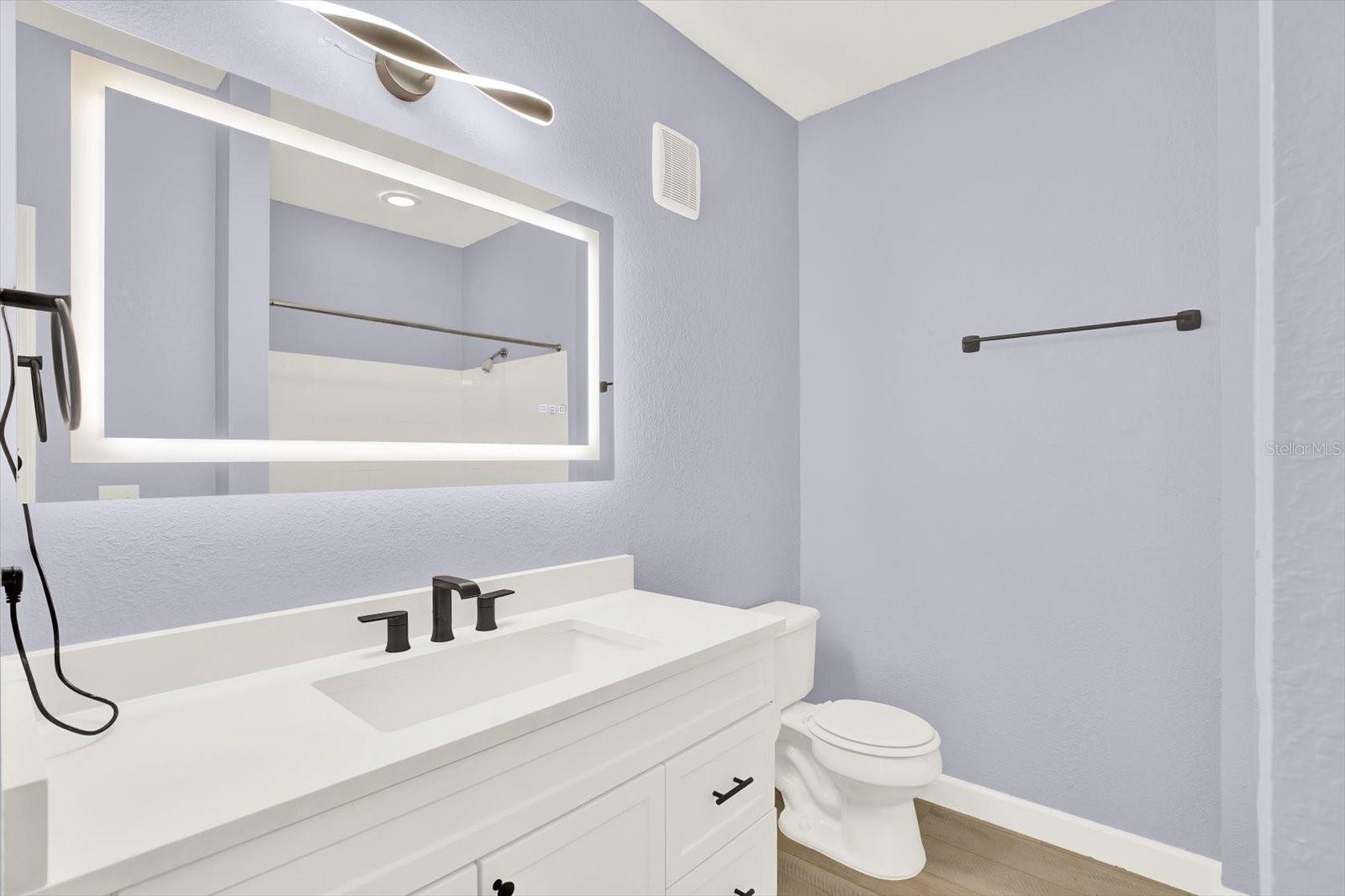 Image 8 of 20 For 4221 Spruce Street 1307