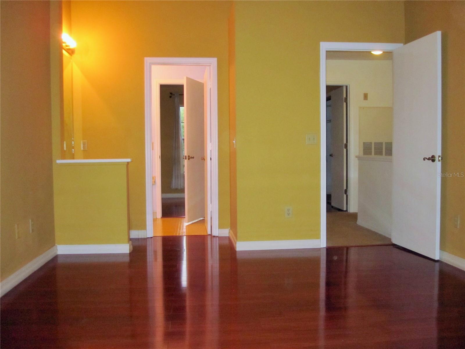 Image 6 of 20 For 5100 Burchette Road 606