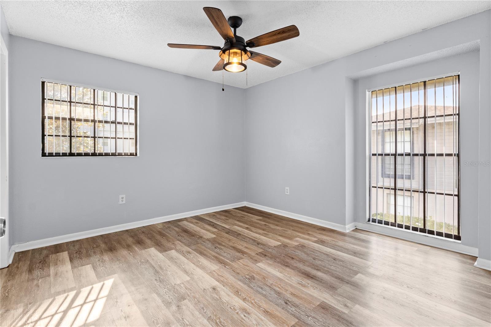 Image 9 of 23 For 4111 Ashford Green Place B202