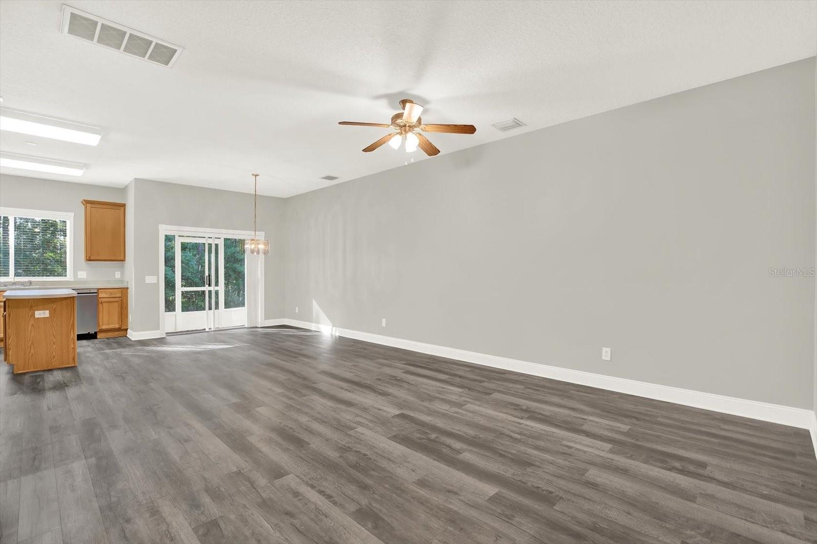 Image 3 of 24 For 17454 Stinchar Drive