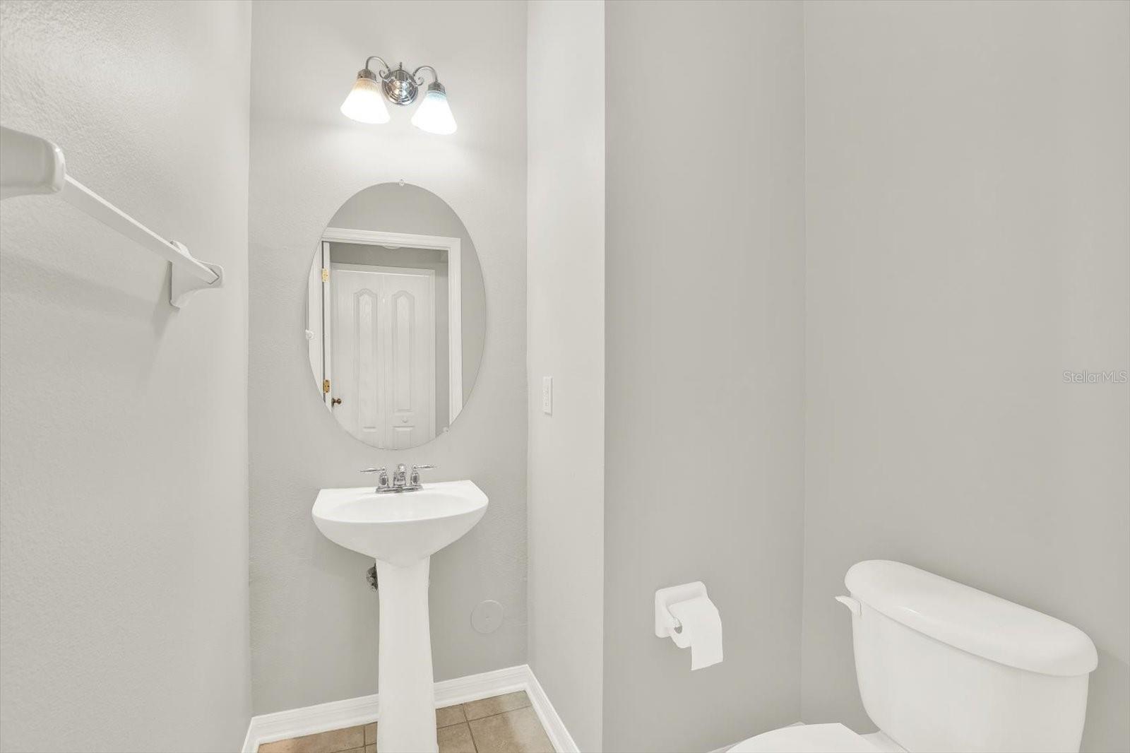 Image 8 of 24 For 17454 Stinchar Drive