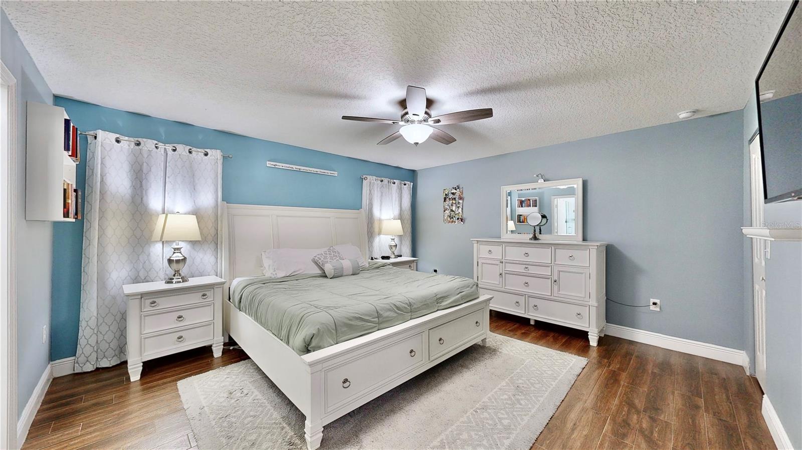 Image 13 of 31 For 16526 Caju Road