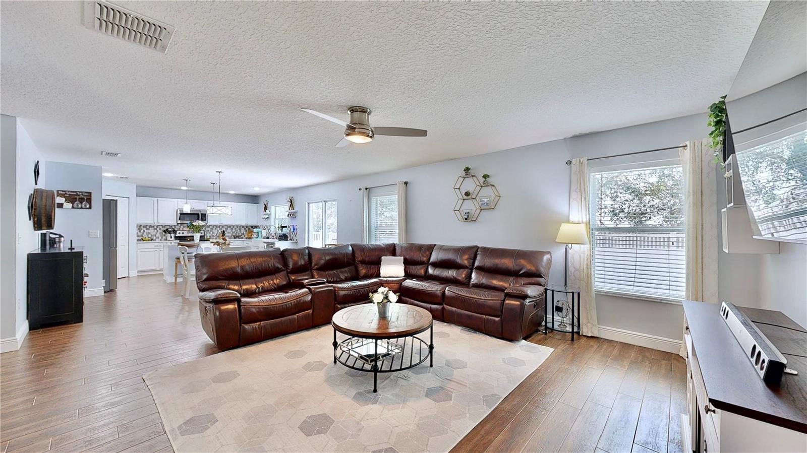 Image 2 of 31 For 16526 Caju Road