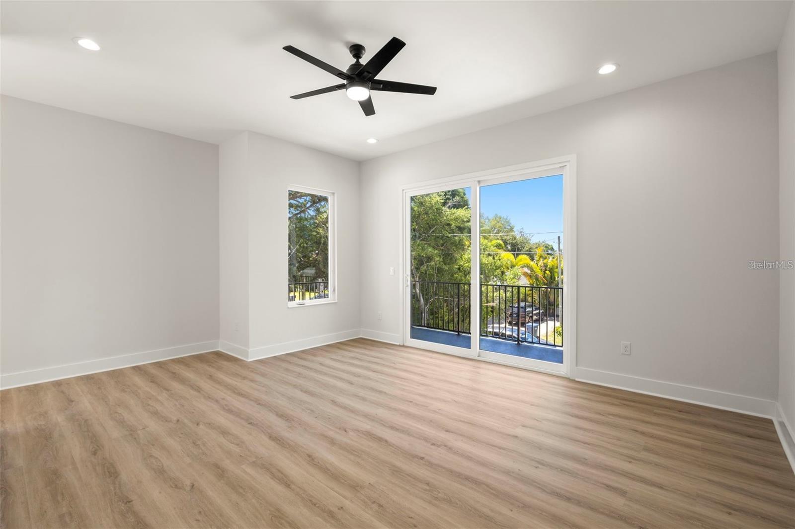 Image 9 of 20 For 1017 Coral Street