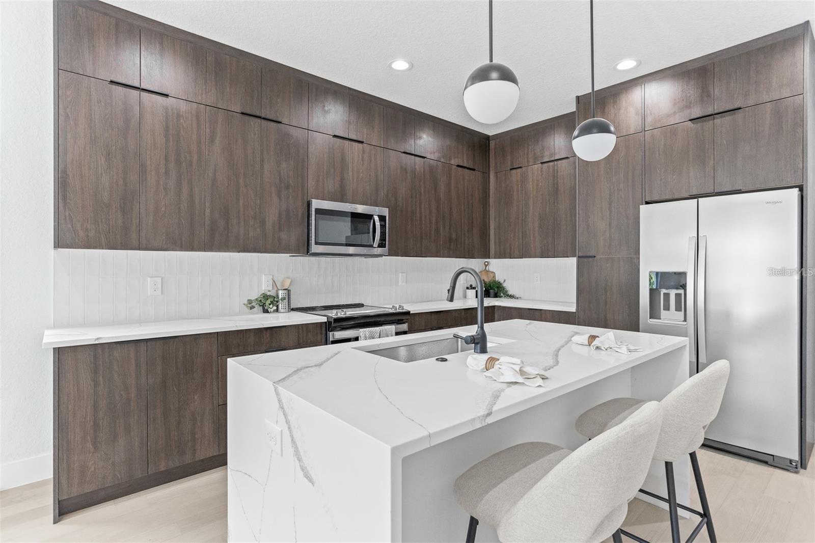 Image 5 of 11 For 2512 Chestnut Street