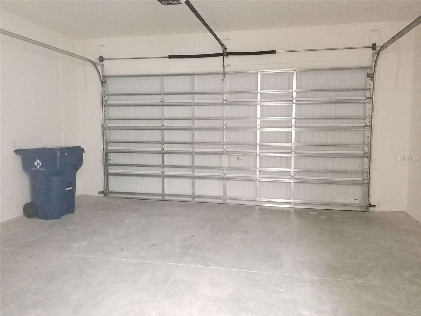 Image 41 of 50 For 30788 Lindentree Drive