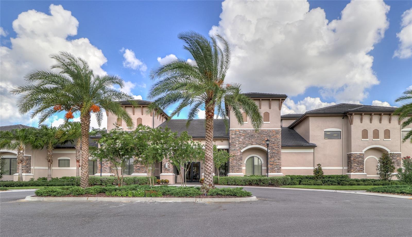 Image 43 of 50 For 30788 Lindentree Drive